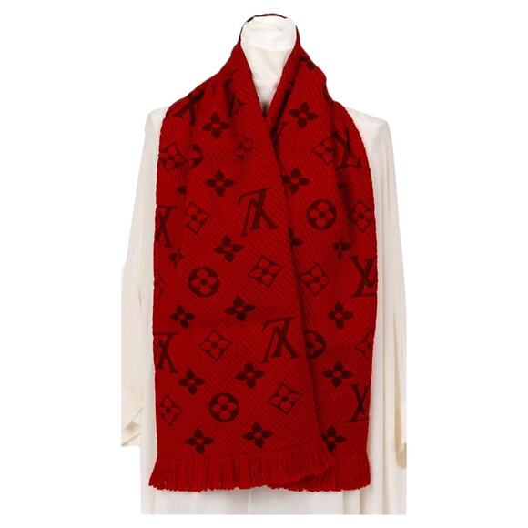 Louis Vuitton Red Logomania Reversible Wool Scarf - Picture 9 of 11